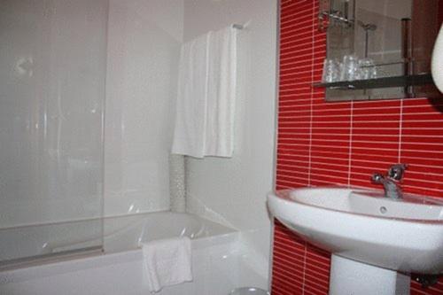Hotel Classis Bragance Extérieur photo